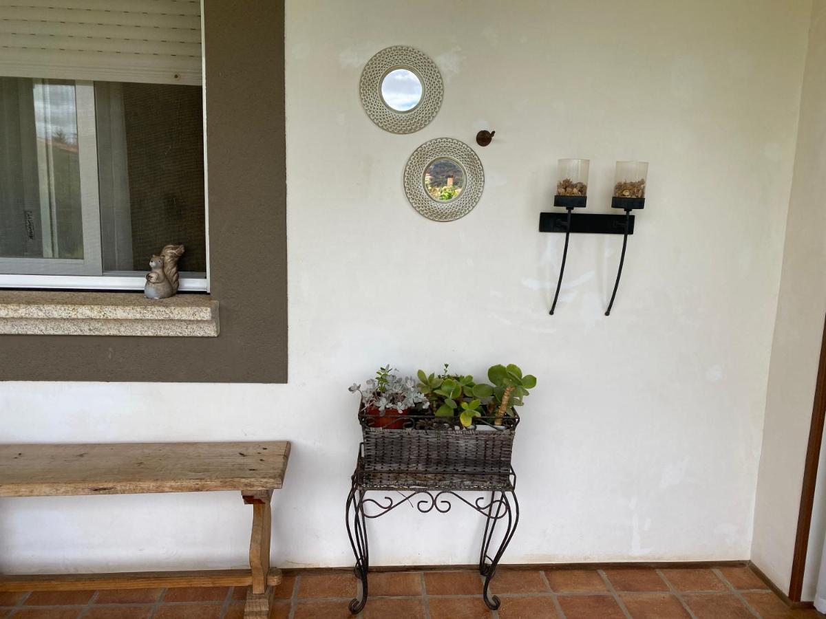 Gasthaus Jardin De La Yedra Caces Exterior foto