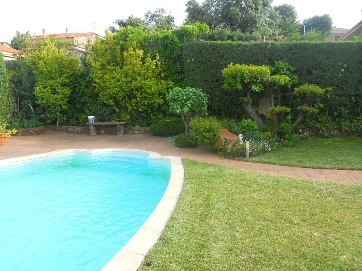 Gasthaus Jardin De La Yedra Caces Exterior foto